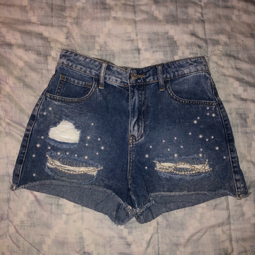 Guess Pearl Shorts